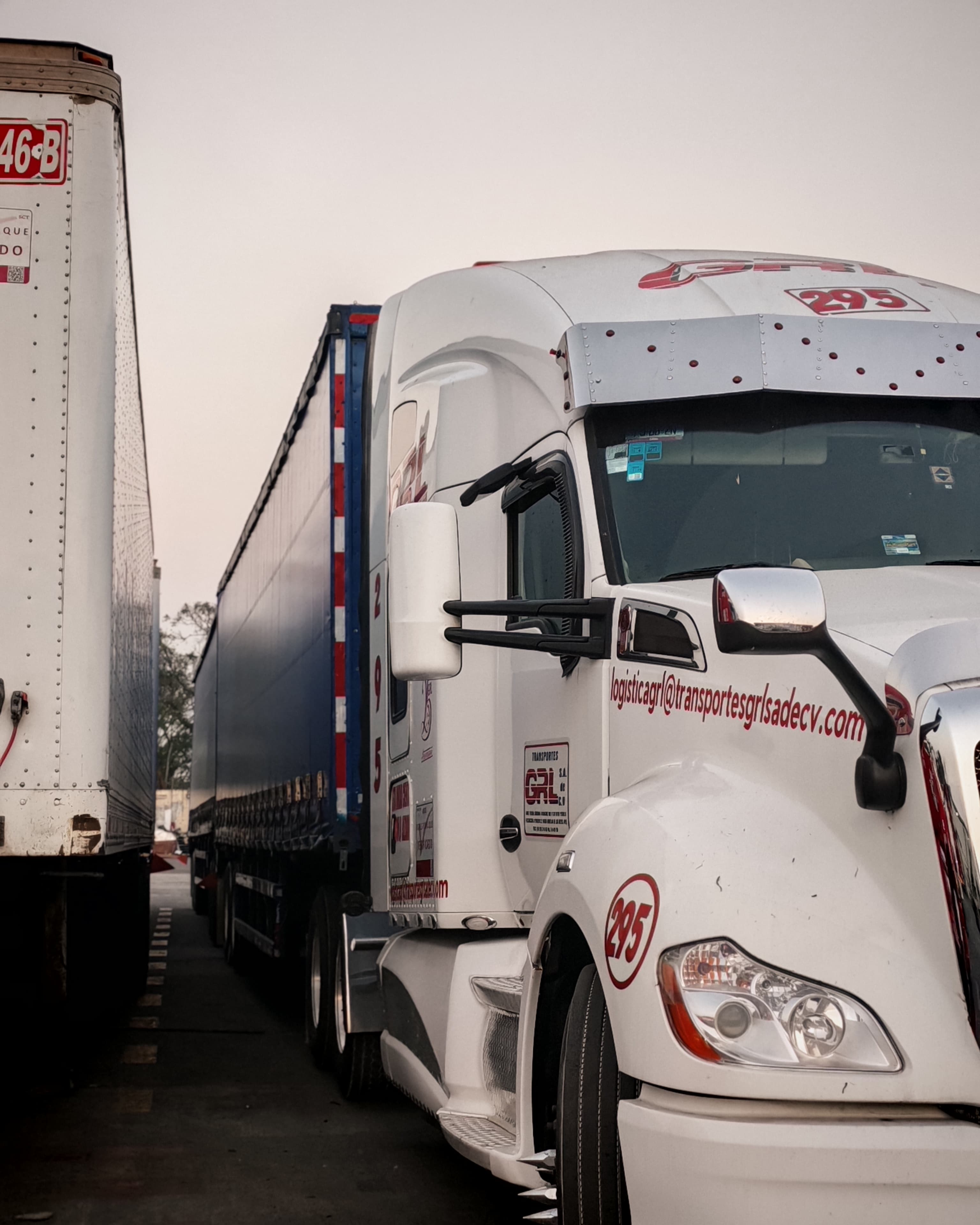Transportes GRL